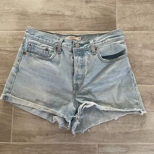 Levi’s Wedgie Denim Shorts